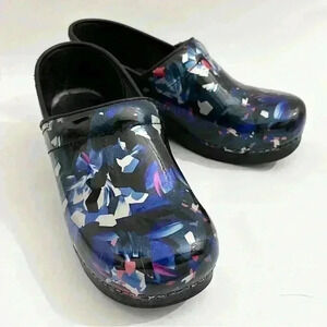 Dansko Blue Garden Patent Professional Clogs | Black Blue Floral‎ | SZ 40